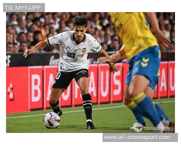 安德烈阿尔梅达频繁更换经纪公司一年内转战三家引发关注