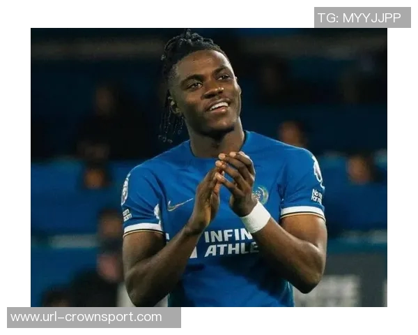 拉维亚蓝军生涯遭遇重创21岁小将两年内伤缺503天令人心痛